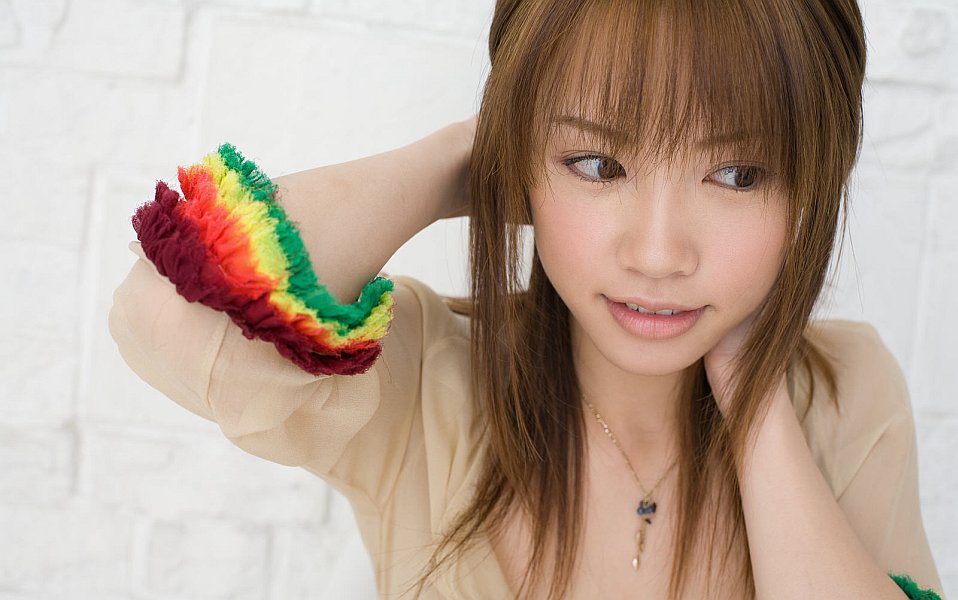 Idol 69''s free pictures of Japanese AV idol nude and sexy scenes