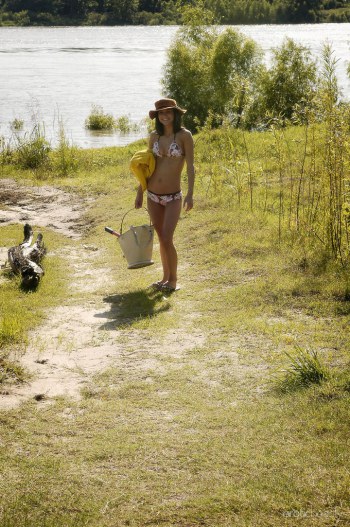 Erotic nude photography of innocent teen girls in nature