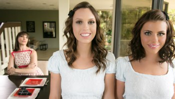 Beautiful lesbian sex HD porn
