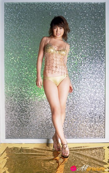 Japanese model gravure nude