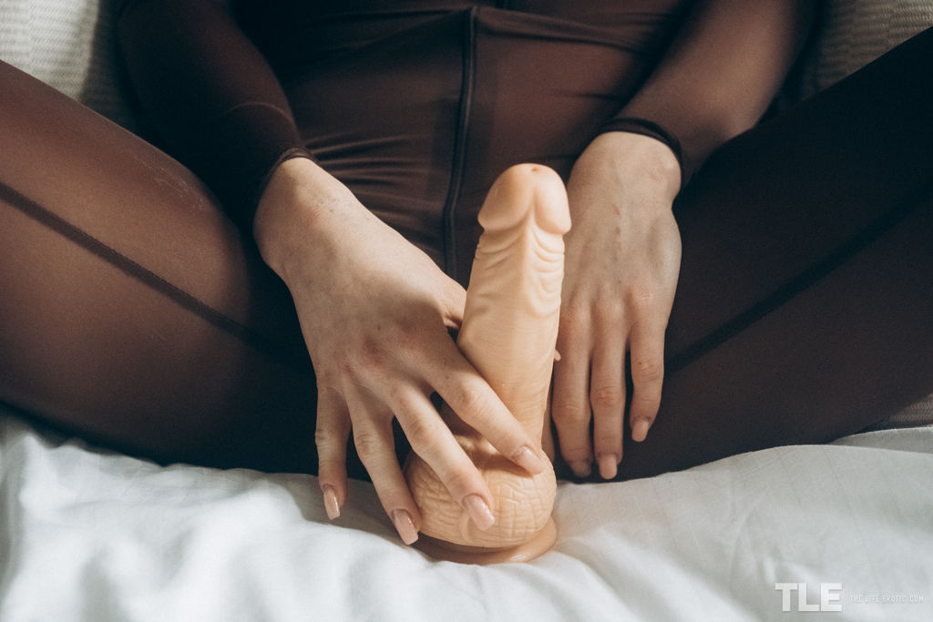 Hardcore explicit erotic activity