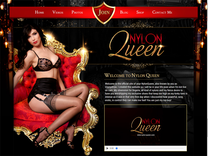 Nylon Queen